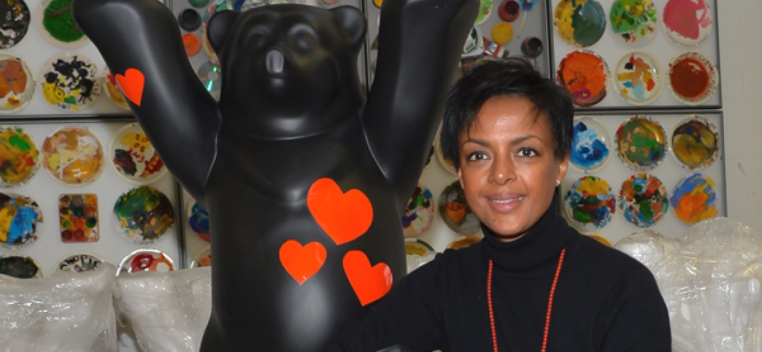 Buddy Bear für Stiftung Fairchance versteigert