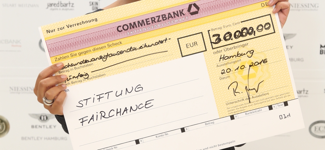 Erfolgreiche Benefiz-Auktion von Bentley Hamburg zugunsten Stiftung Fairchance